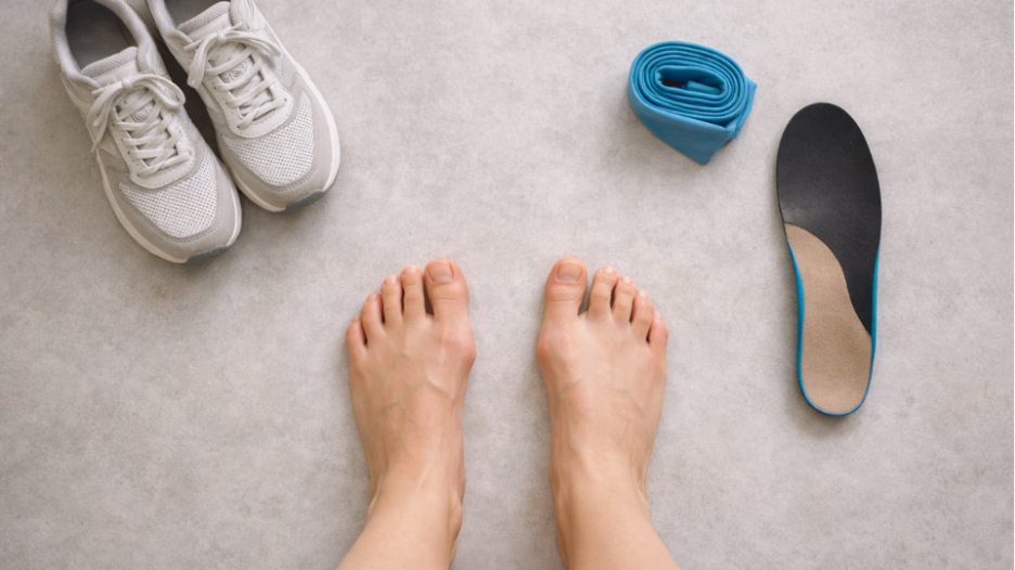 Early stage bunions prevention on feet
