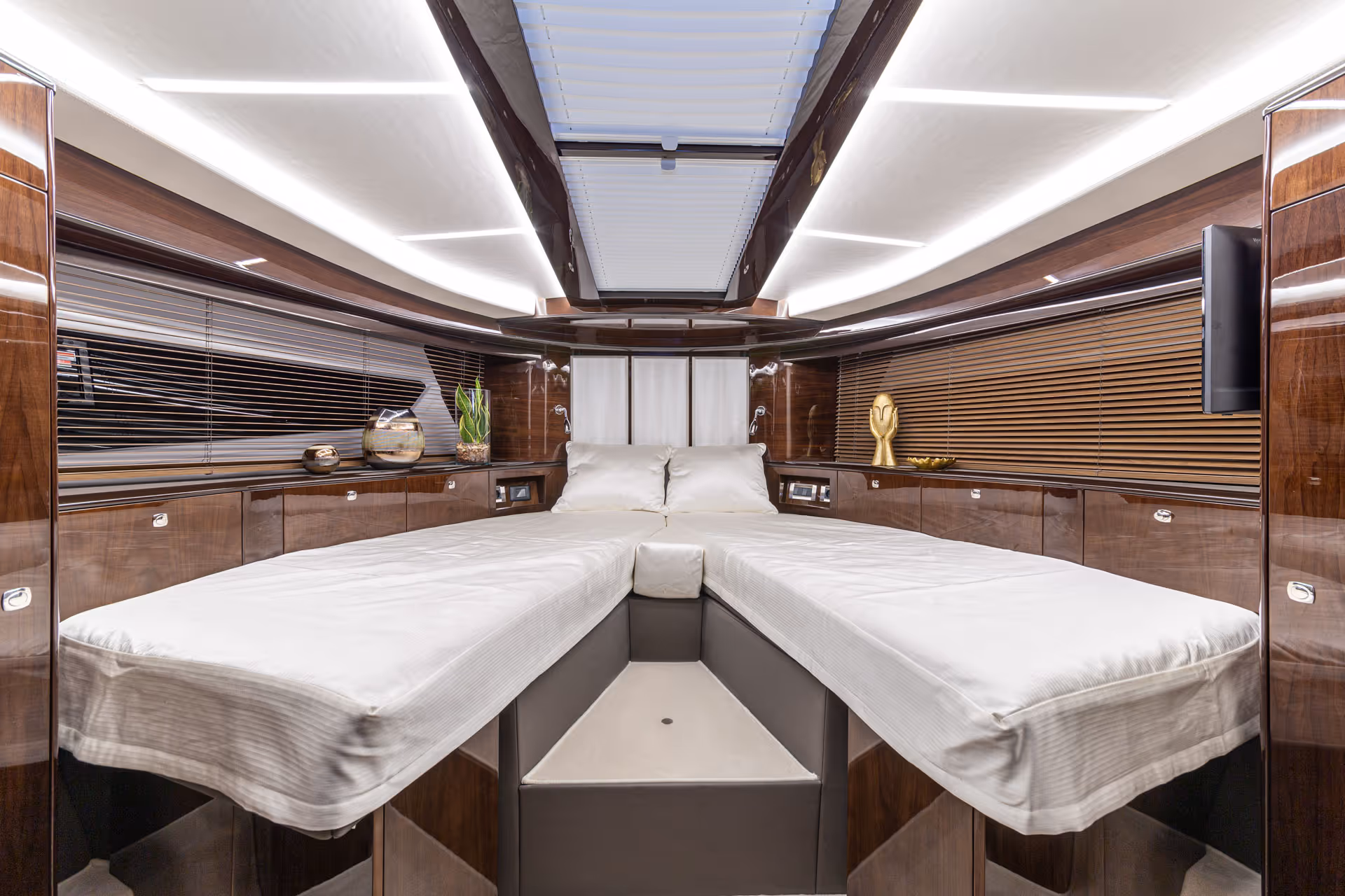 Dark Walnut Gloss
