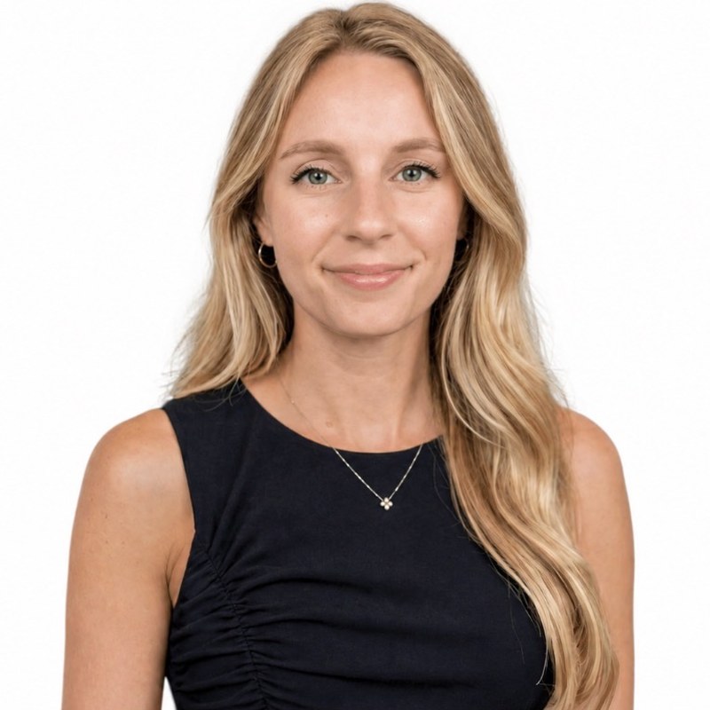 Victoria Macoul