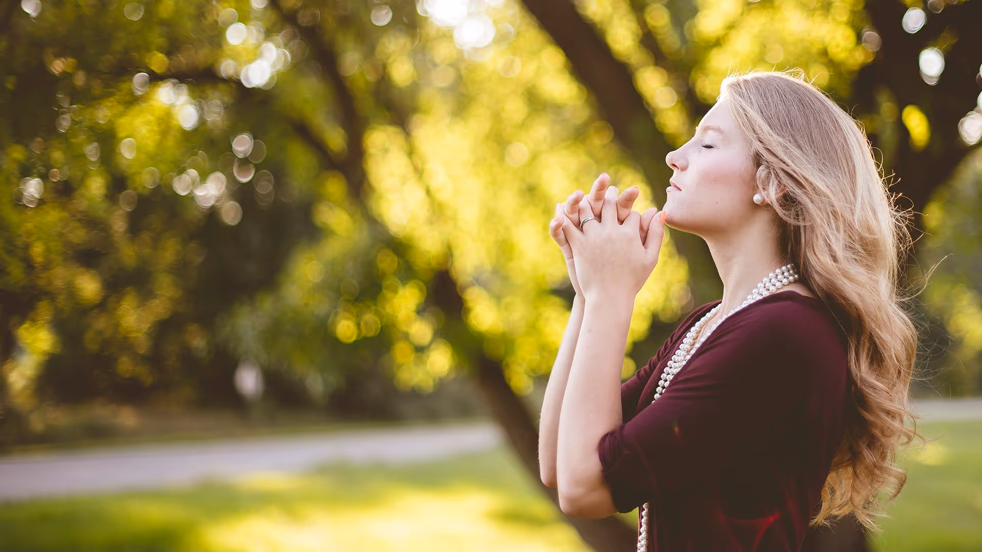 Internet radio for worship.