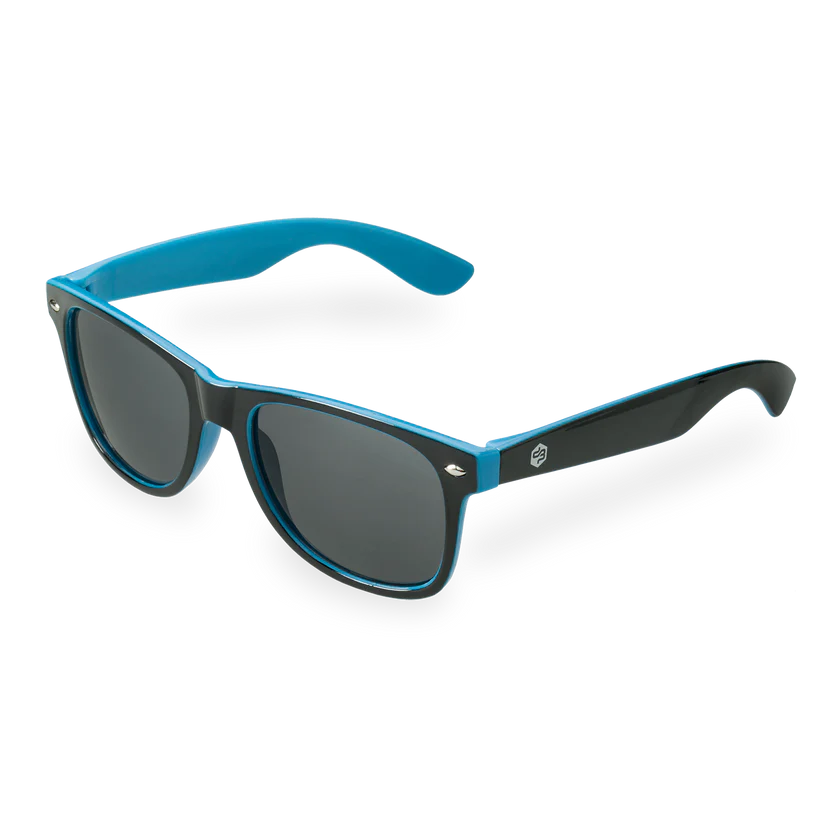 Printed logo's on the arms. Including a blue color on the inside.