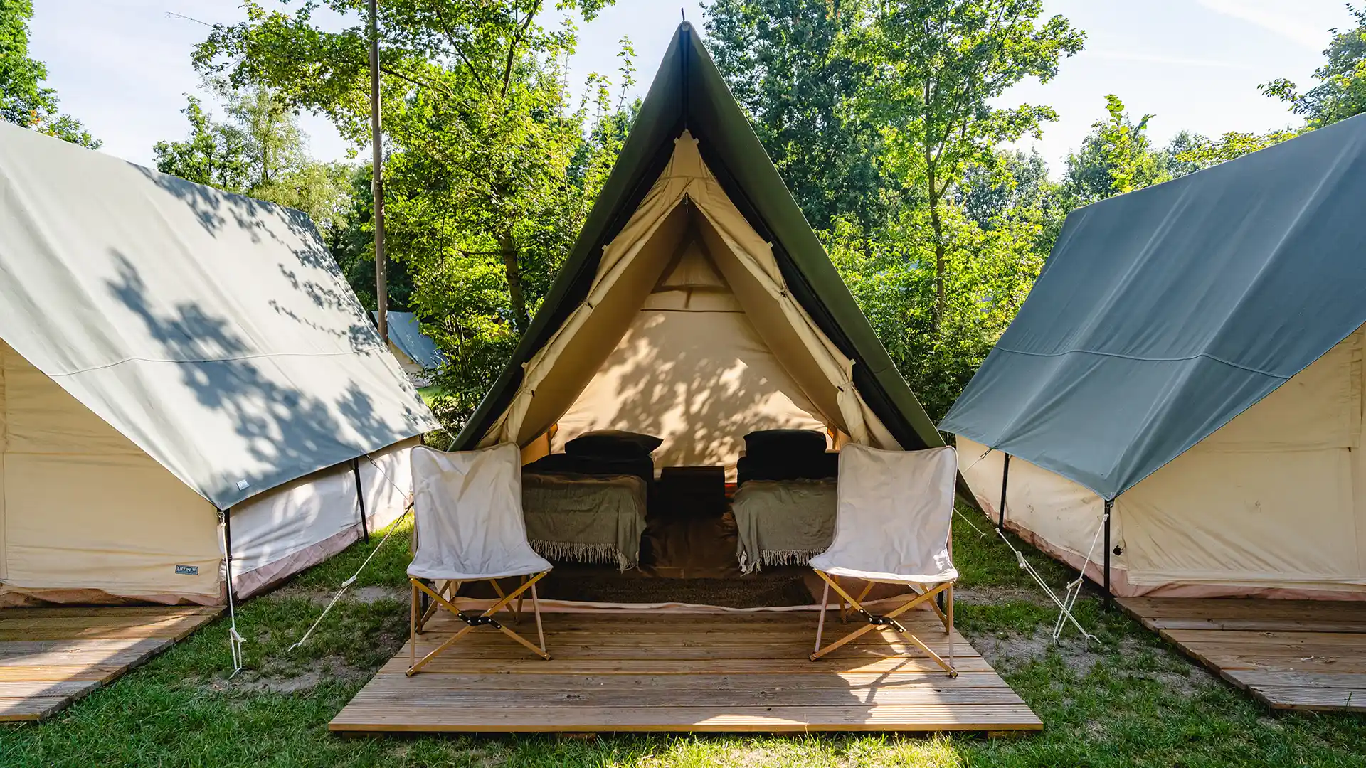 The Deluxe Tent