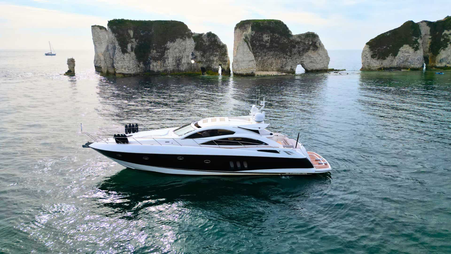 Yacht Charter