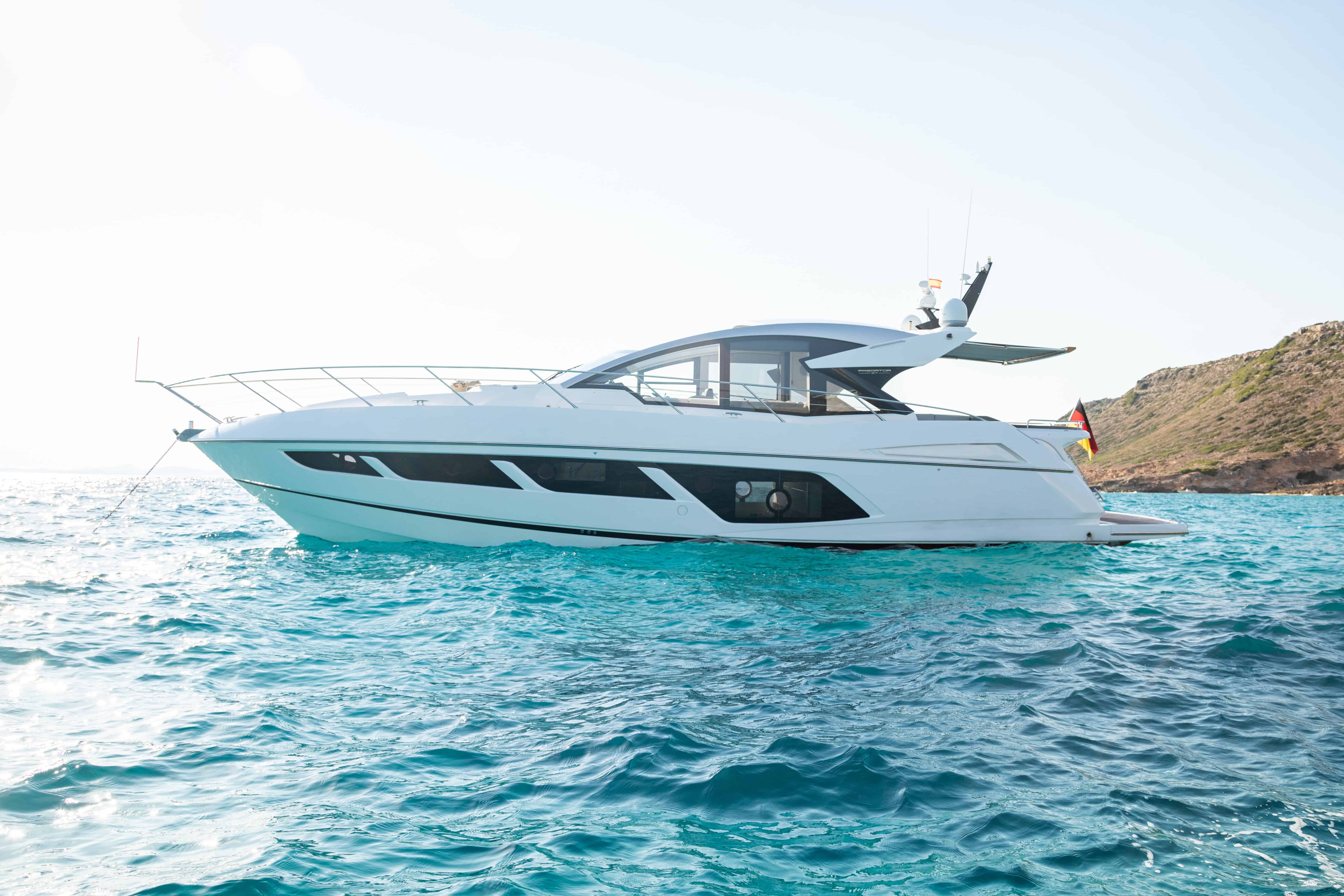 Yacht Charter