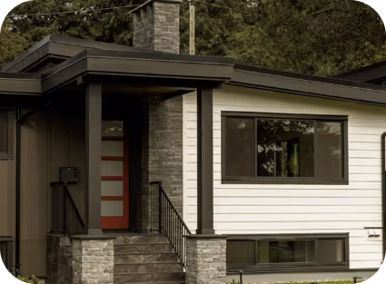 A house exterior renovated by Warren Contracting.