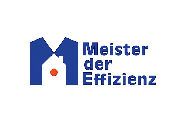 Logo mit Haus-Symbol und blauem Schriftzug 'Meister der Effizienz'.