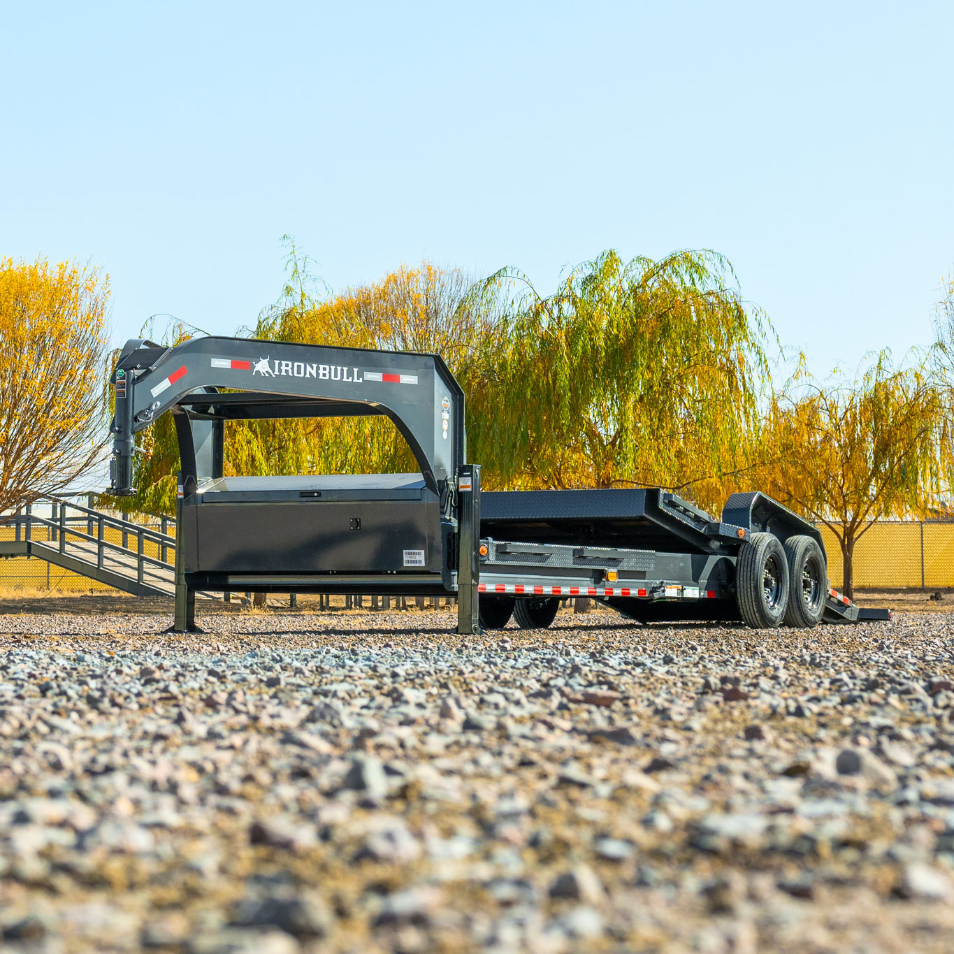 TLG Low profile gooseneck tilt trailer front angle low