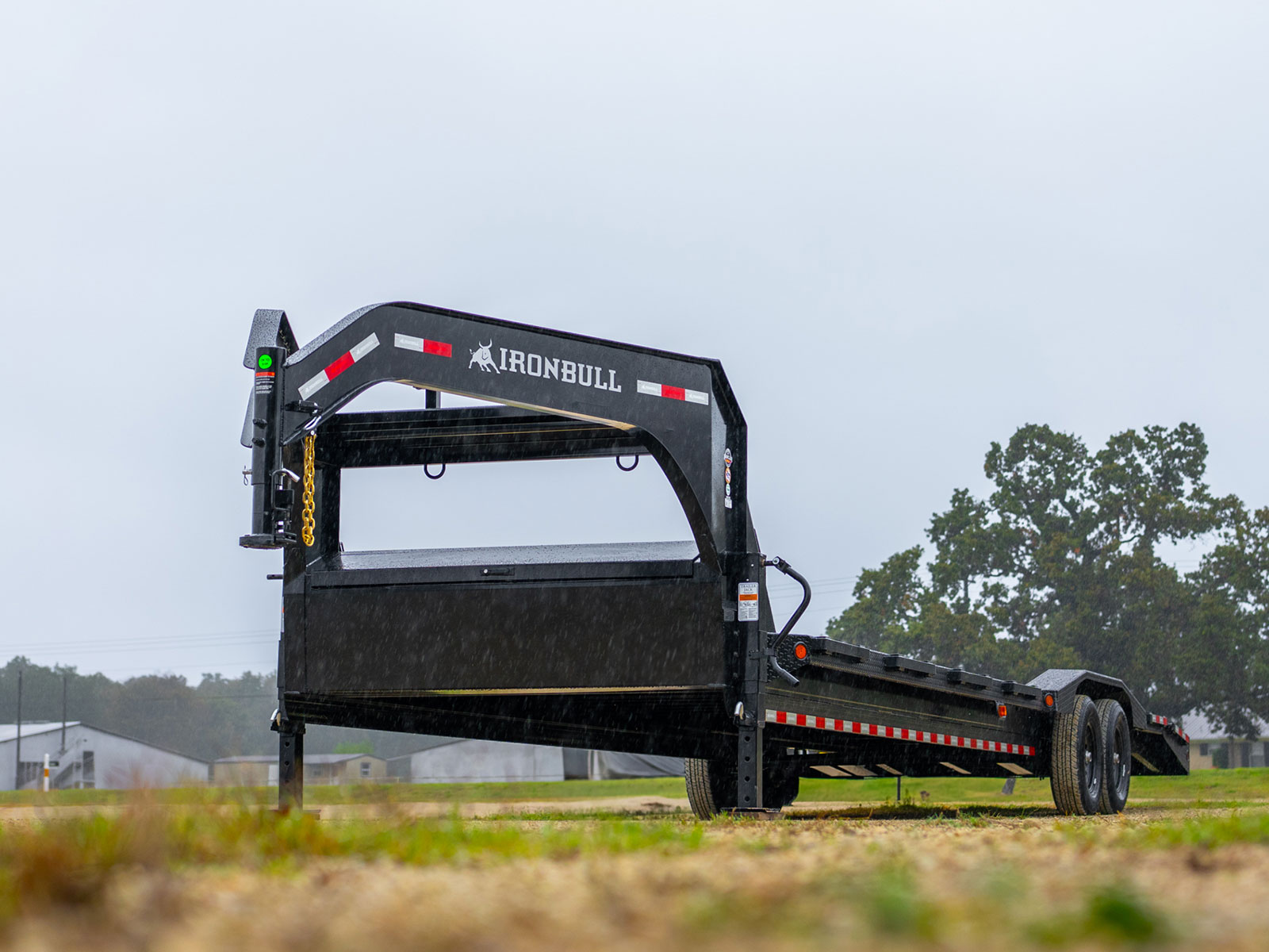 ETG Equipment Gooseneck Trailer front angle