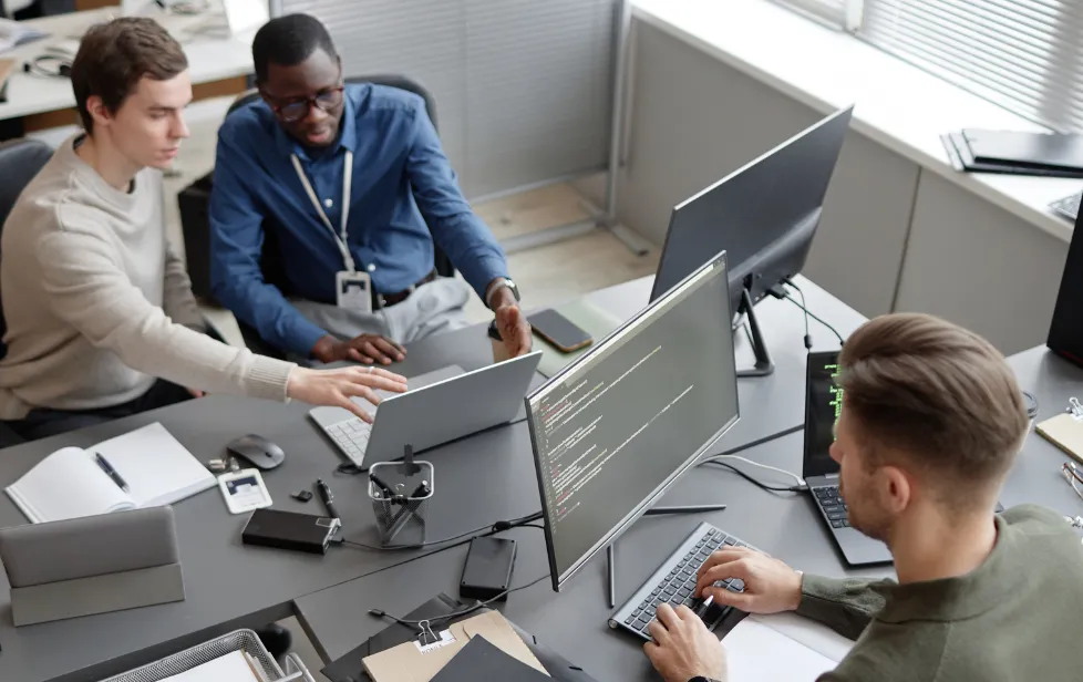 Enabling seamless work with CMN’s collaboration & workplace solutions
