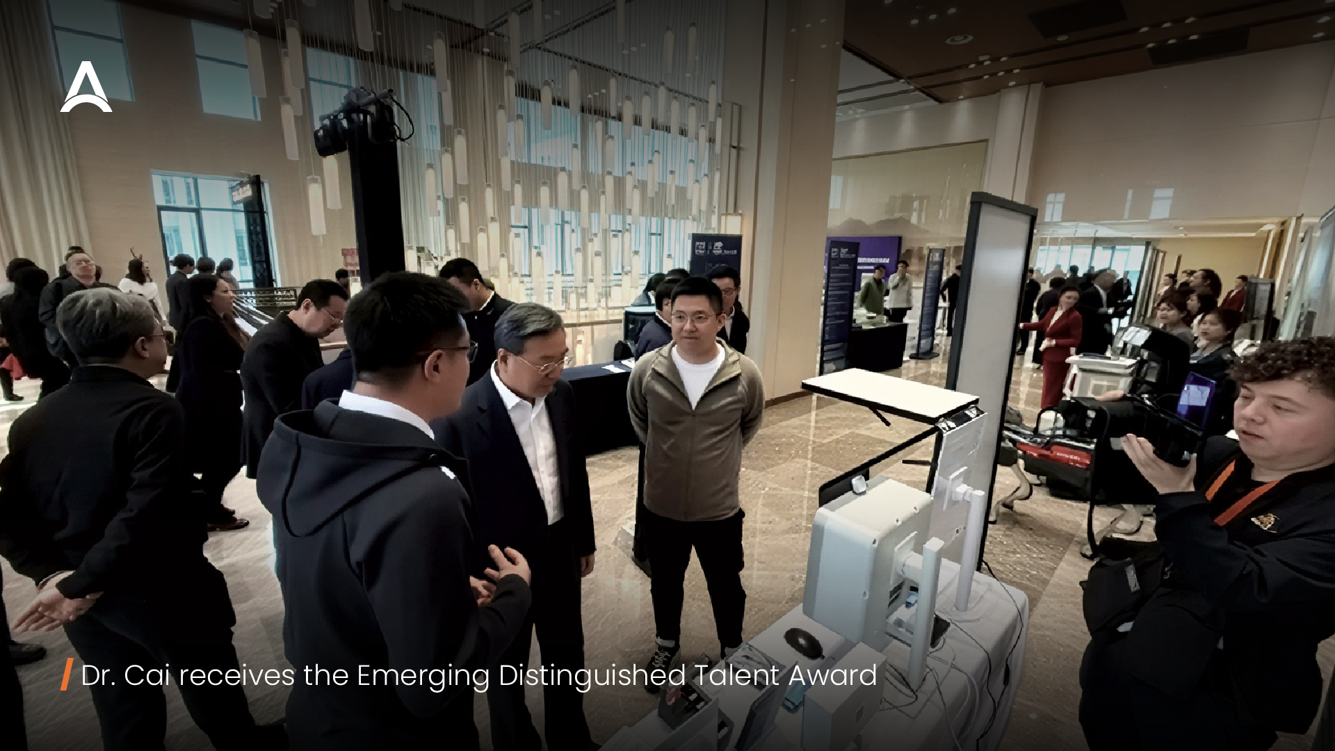 Dr. Cai Xiaogu, Founder and CEO of Akeso, received the Emerging Distinguished Talent Award under the Jingxian Program 2.0