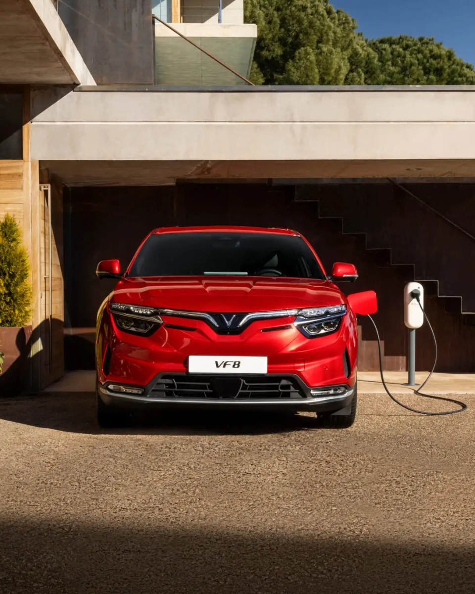 VINFAST VF8, le SUV électrique haut de gamme