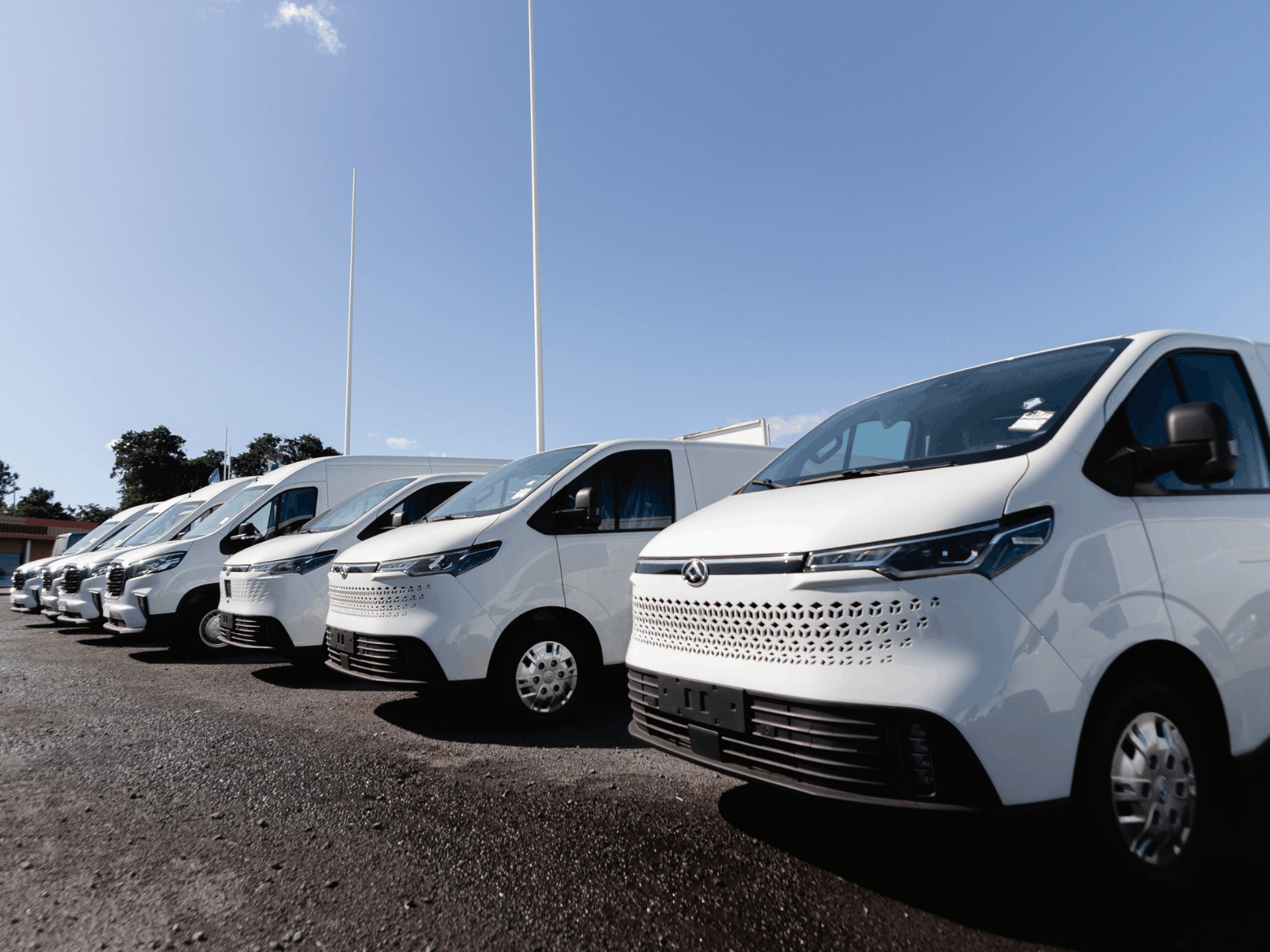 MAXUS, des utilitaires innovants pour les professionnels 