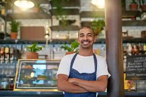 Being an entrepreneur is an exciting journey filled with challenges, opportunities and risks.
Success as an entrepreneur depends not only on a good idea or luck, but also on the character traits that you bring to the table.
In this article, we will examine the 10 most important characteristics of successful entrepreneurs and how you can develop them.