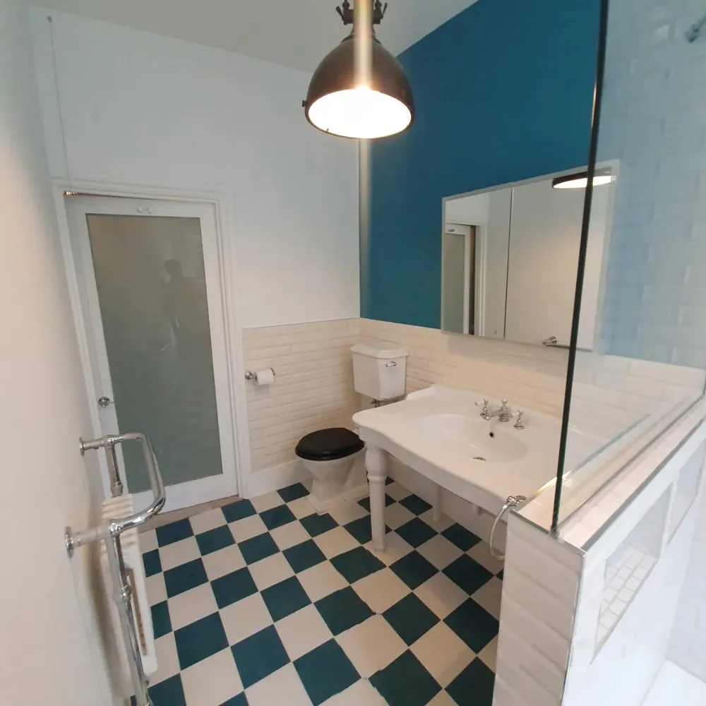 Bathroom42