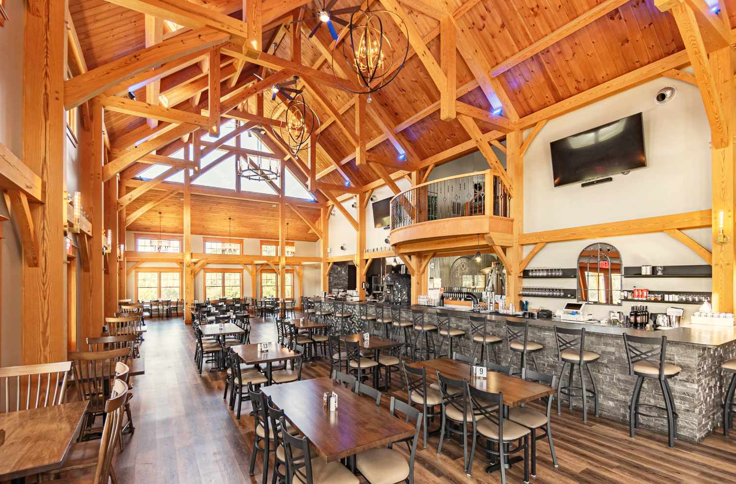 Large seating area in timber frame restaurant in Sunbury PA.