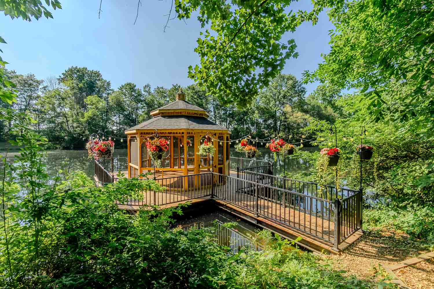 A perfect Deck to walk up to