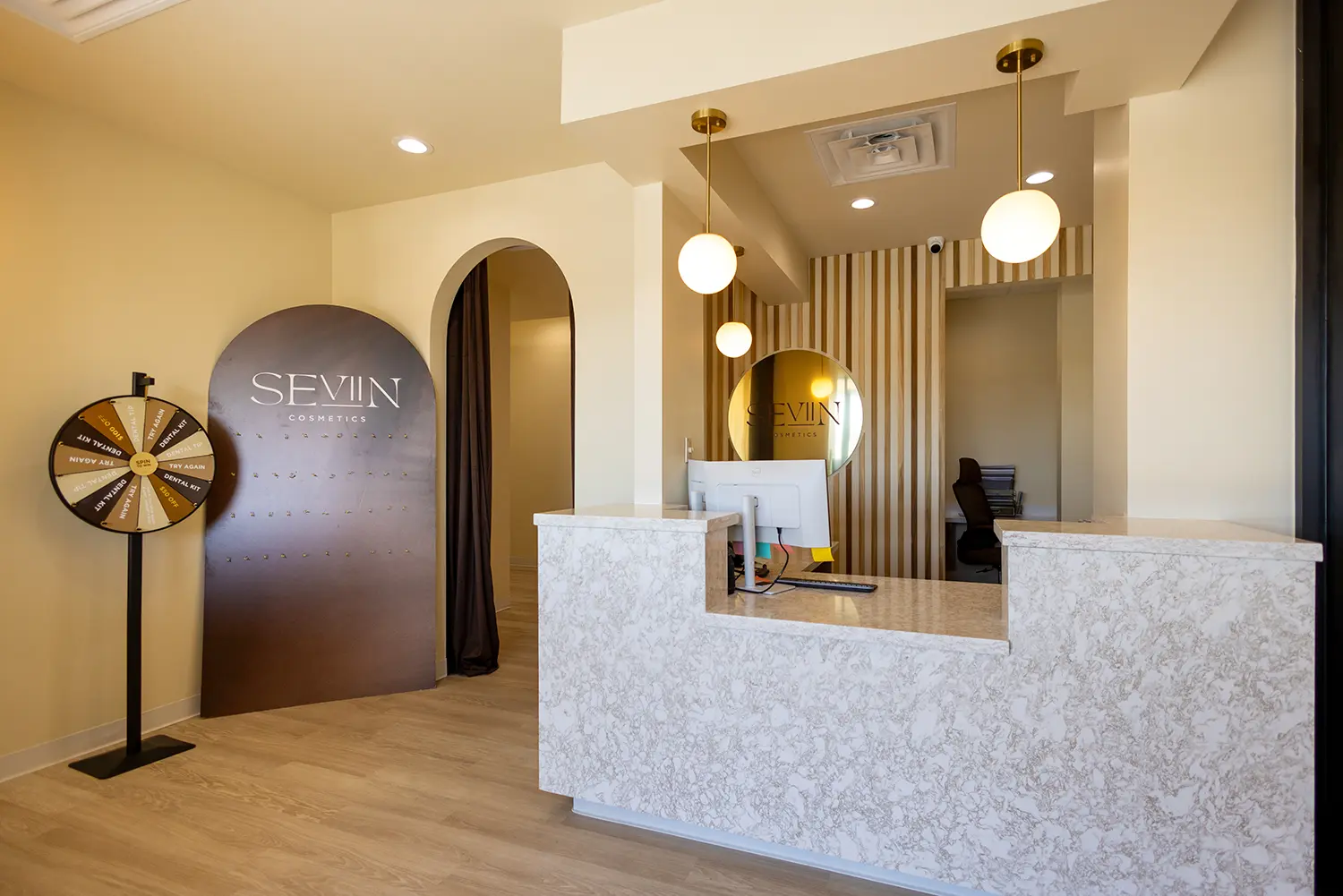 Dentist in Houston, TX | Seviin Cosmetics