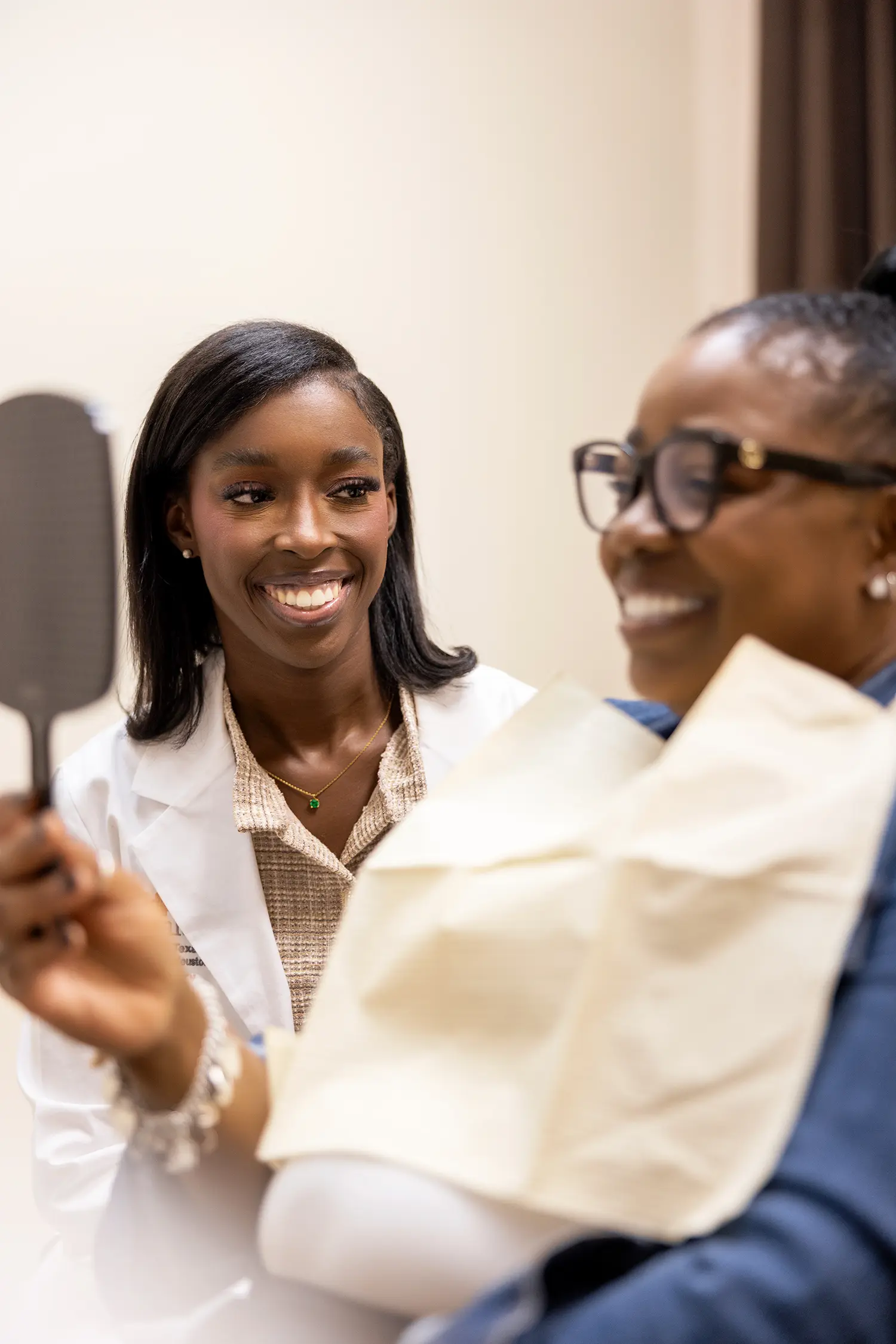 Veneers in Houston, TX | Seviin Cosmetics