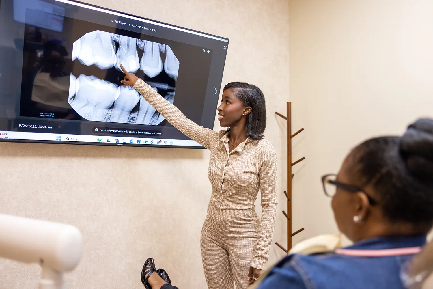 Tooth Extractions in Houston, TX | Seviin Cosmetics