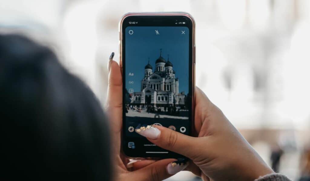 "Add Post To Story" Instagram Option Missing
