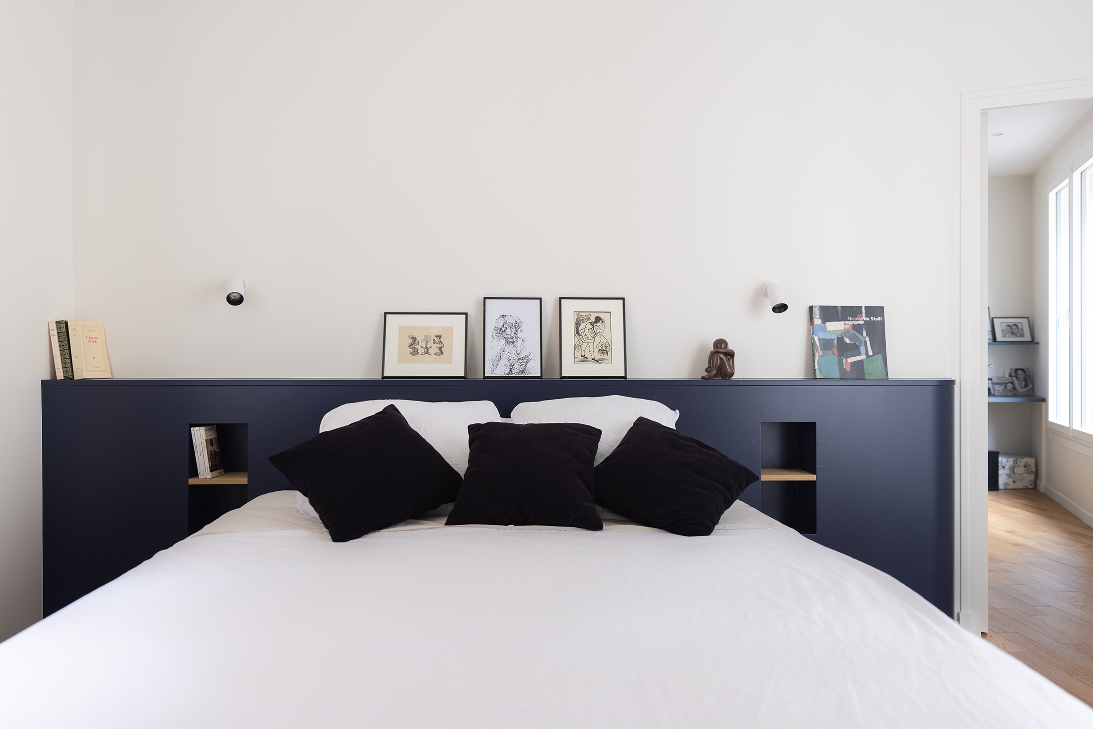 Oïkos Architectes — Rénovation complète appartement 110m² Paris 18ème — photo 3