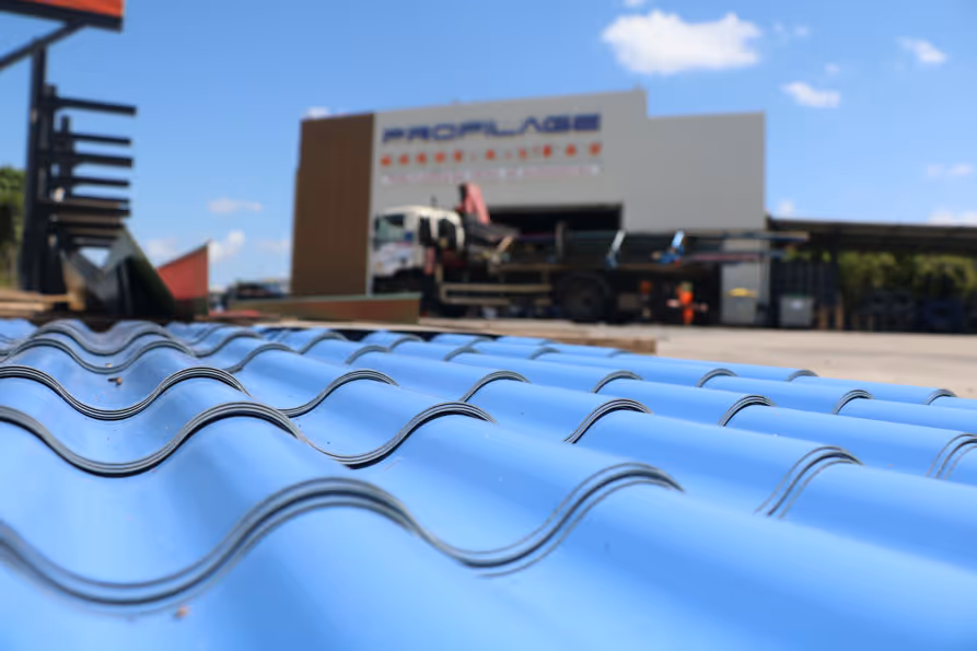 Tôle pour toiture & bardage sur le site de Profilage Morne à l'eau