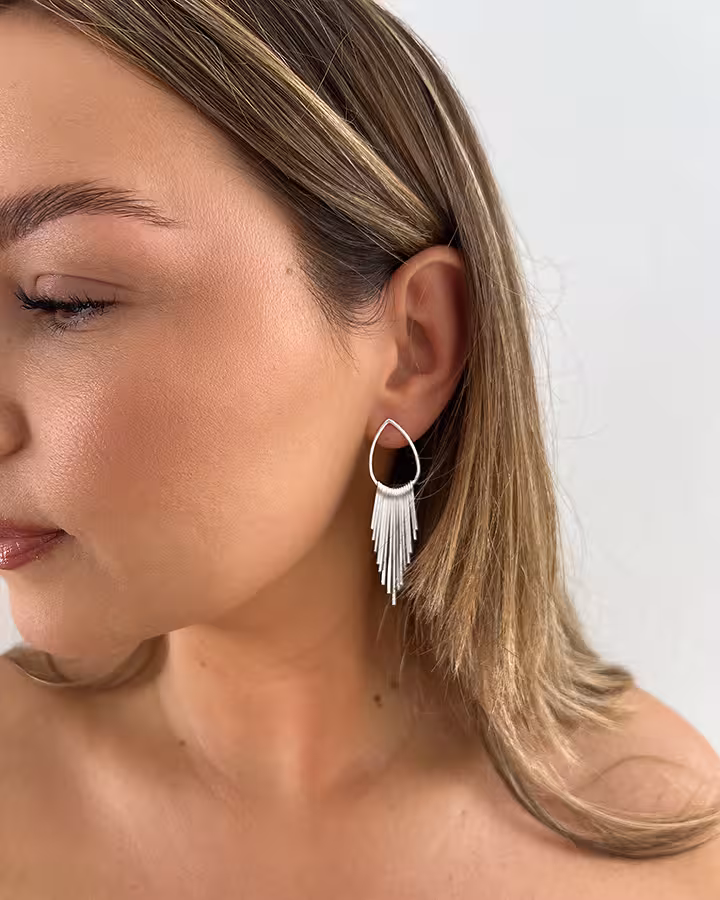 Pendientes Solara en Plata, foto puesta - Joyería Cayou