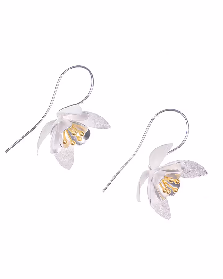Pendientes Flor Jasmine en Plata, foto de producto - Joyería Cayou