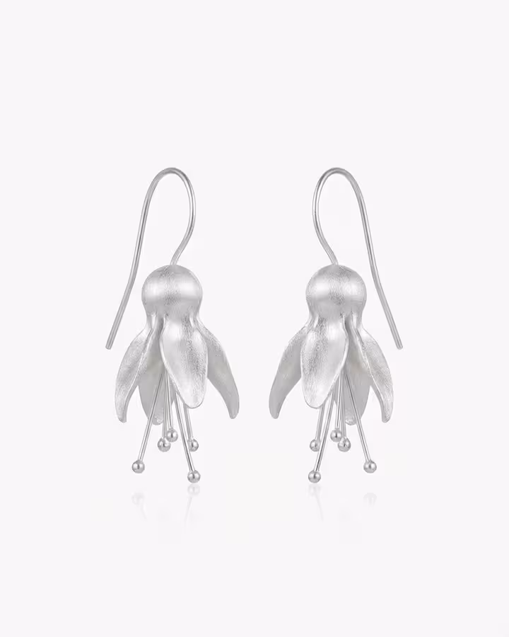 Pendientes de flor de campana en plata mate, foto de producto - Joyería Cayou