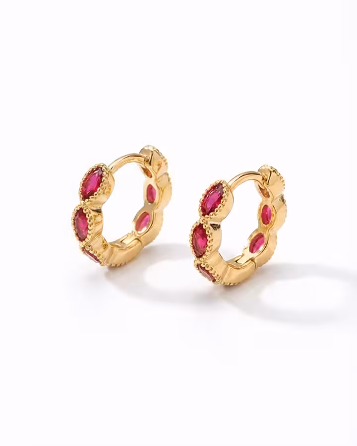Pendientes de Aro Madison en oro con piedras rosas, foto de producto - Joyería Cayou
