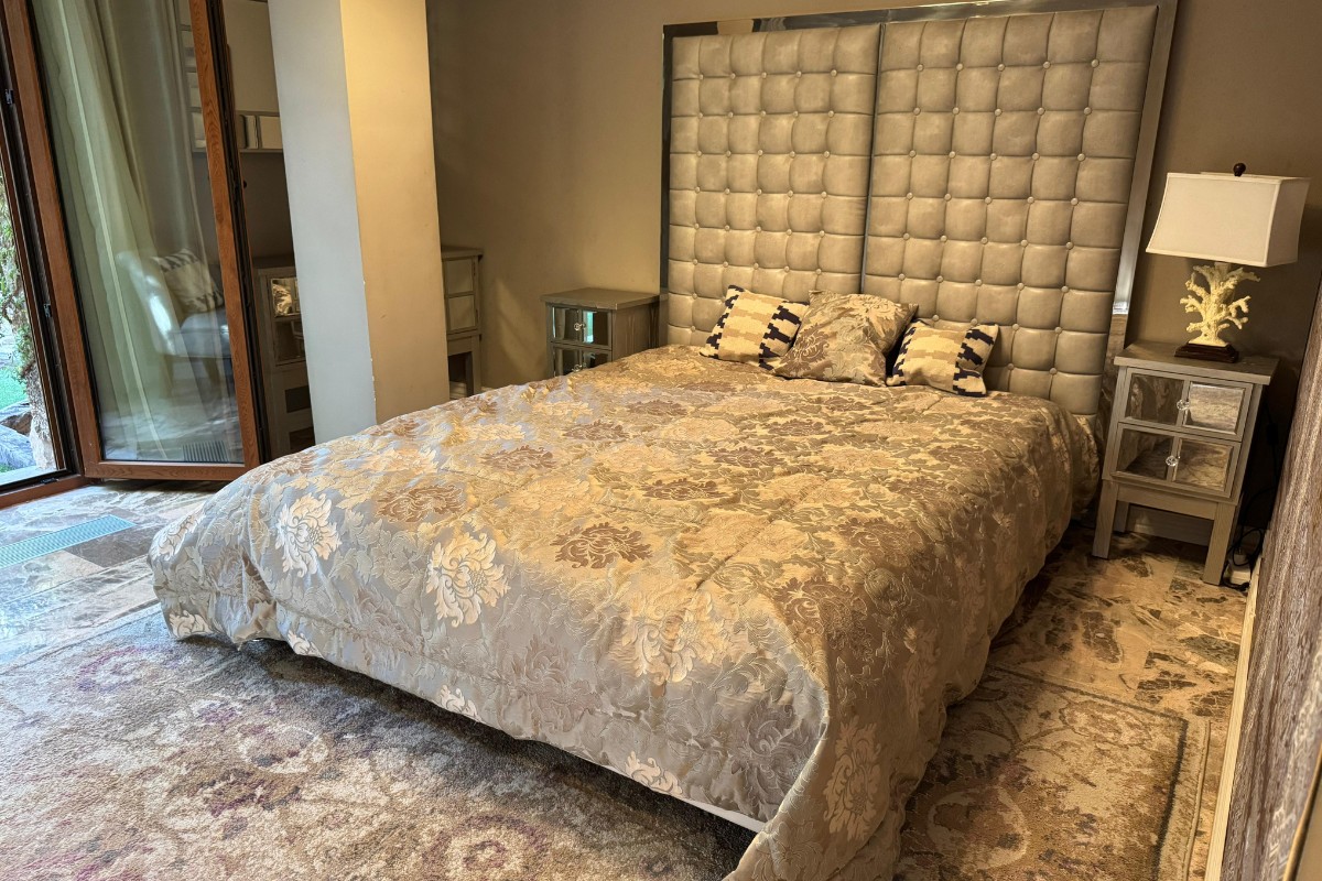 VIP bedroom luxury villa El Campello oversized tufted headboard premium furnishing Costa Blanca