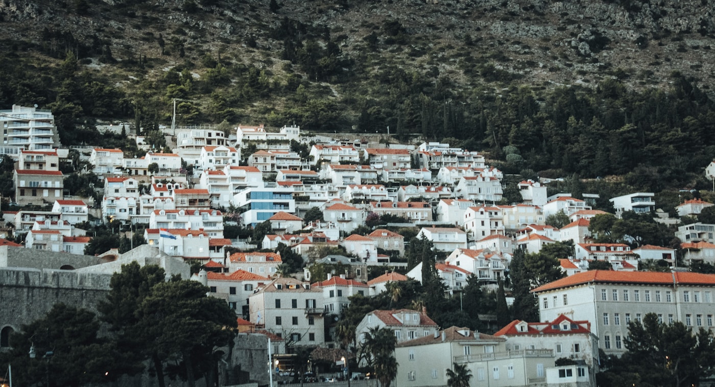 Hillside properties Costa Blanca