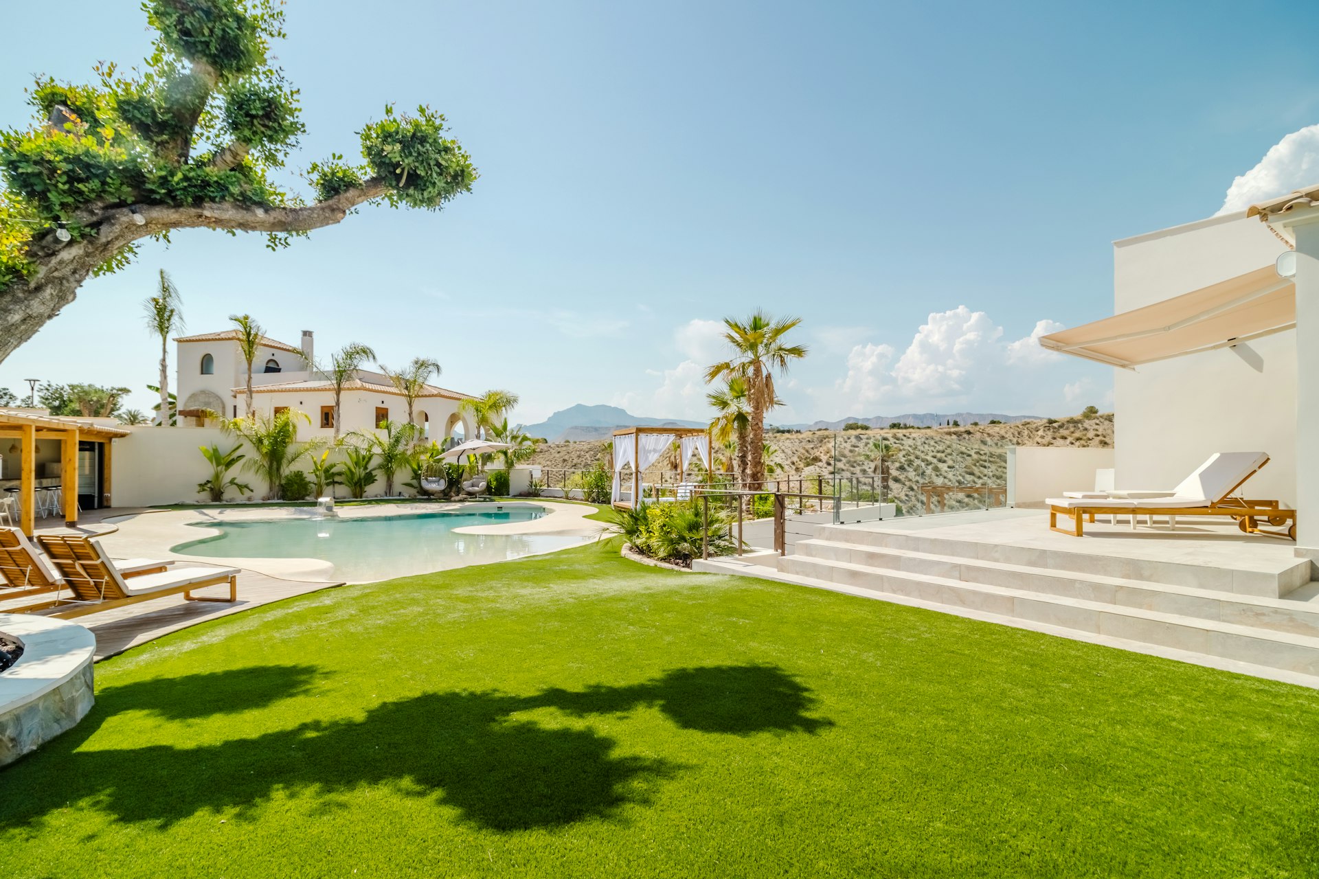 Luxury Villas Costa Blanca: Ultimate 2025-2026 Buyer's Guide