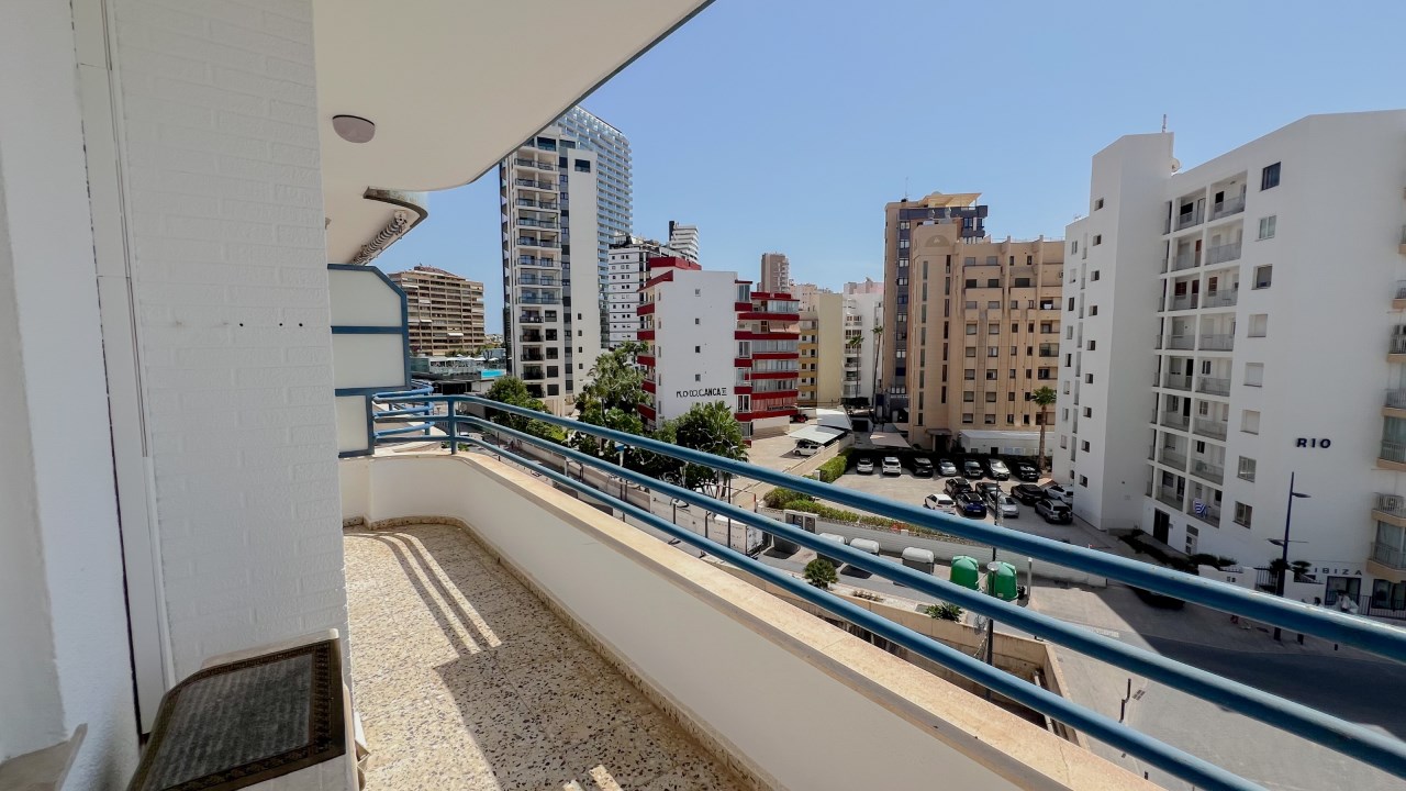 Frontline 2-Bedroom Apartment with Panoramic Sea Views in the Heart of Calpe