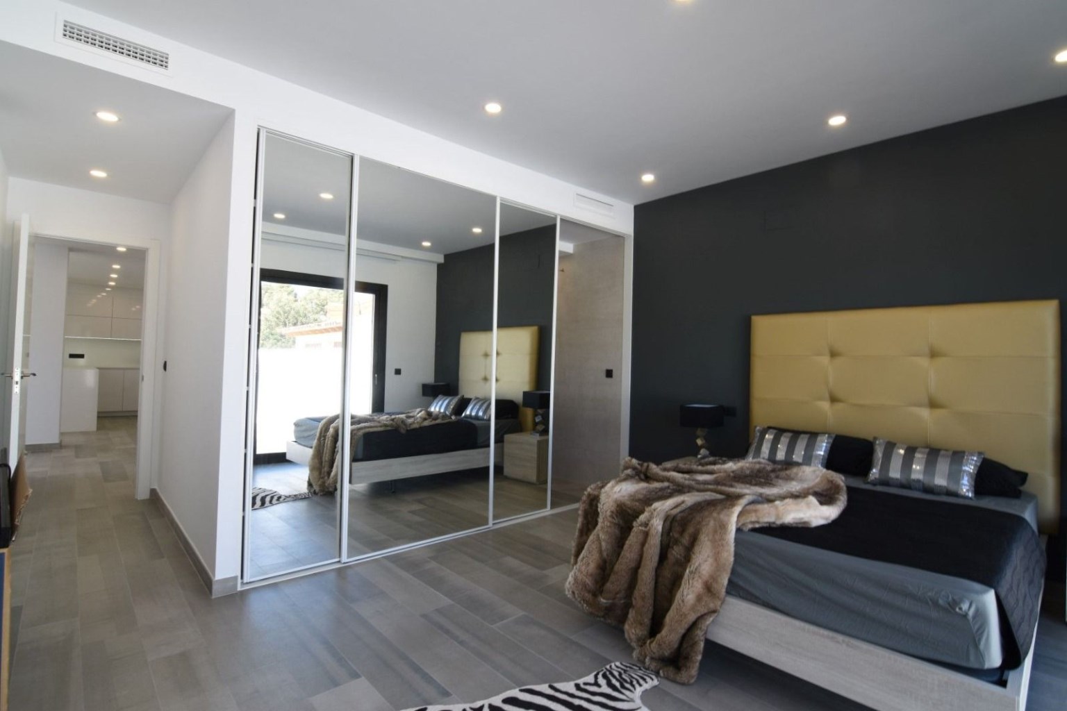 Villa within walking distance to the sea in an attractive area of Calpe
 - Photo 23