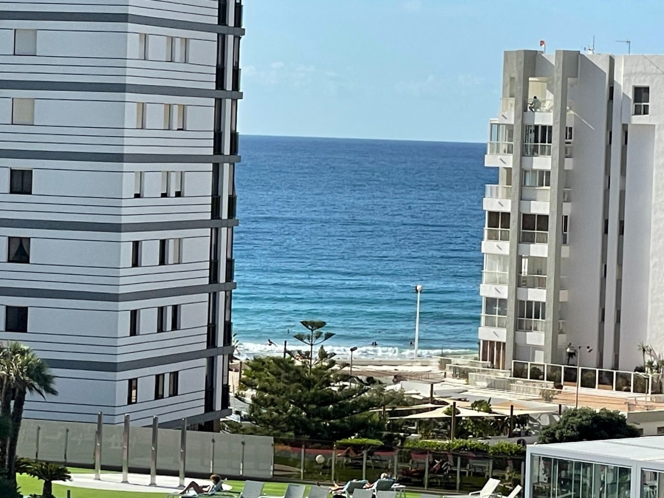 Renovated 65 m² apartment with terrace and pool near Arenal Beach in Calpe - Photo 5