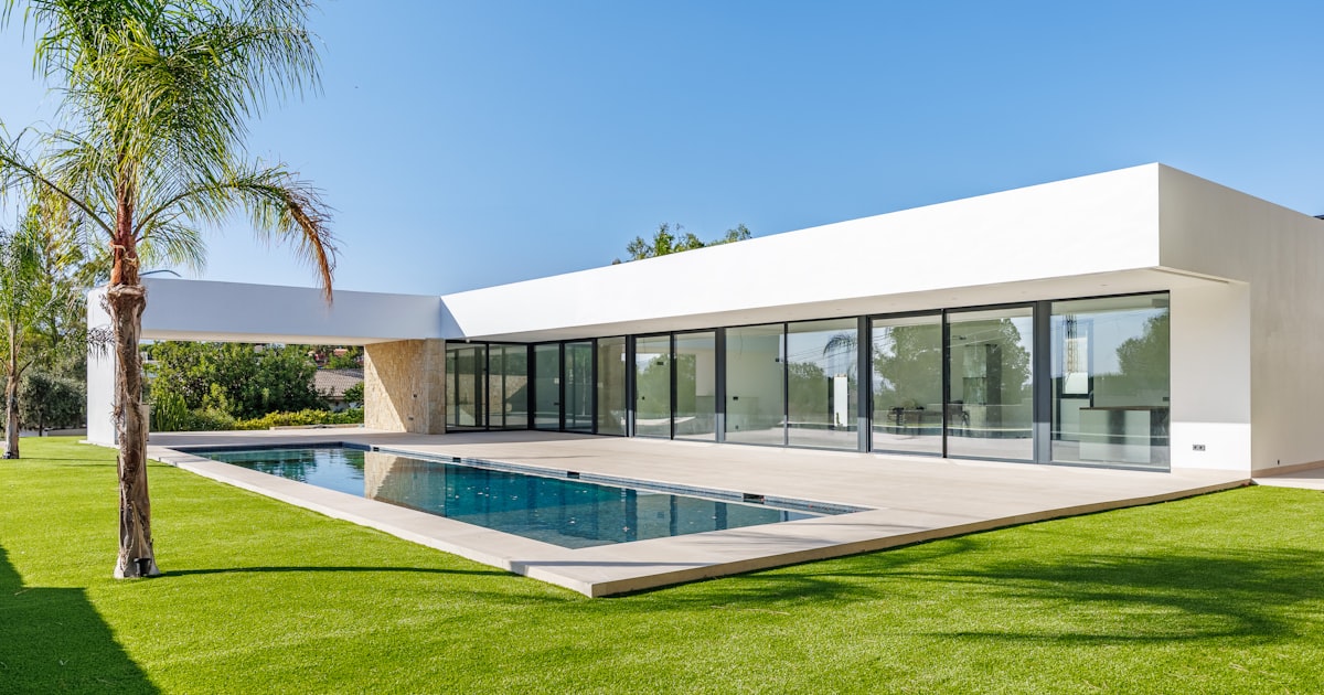 Casas de Lujo Costa Blanca 2026: Guía Completa de Compra