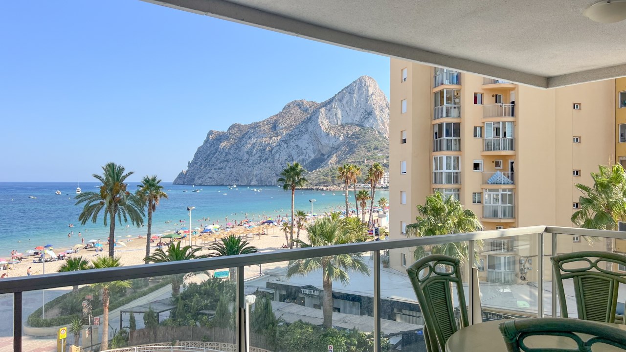 Luxury Seaside Apartment with Sea Views - Move-In Ready for Sale in Calpe | Costa Blanca