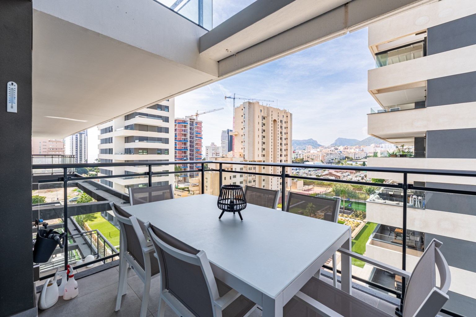 Moderno apartamento de 3 dormitorios con terraza y acabados de alta gama - Sunrise Tower, Calpe, a pasos de la playa - Foto 16