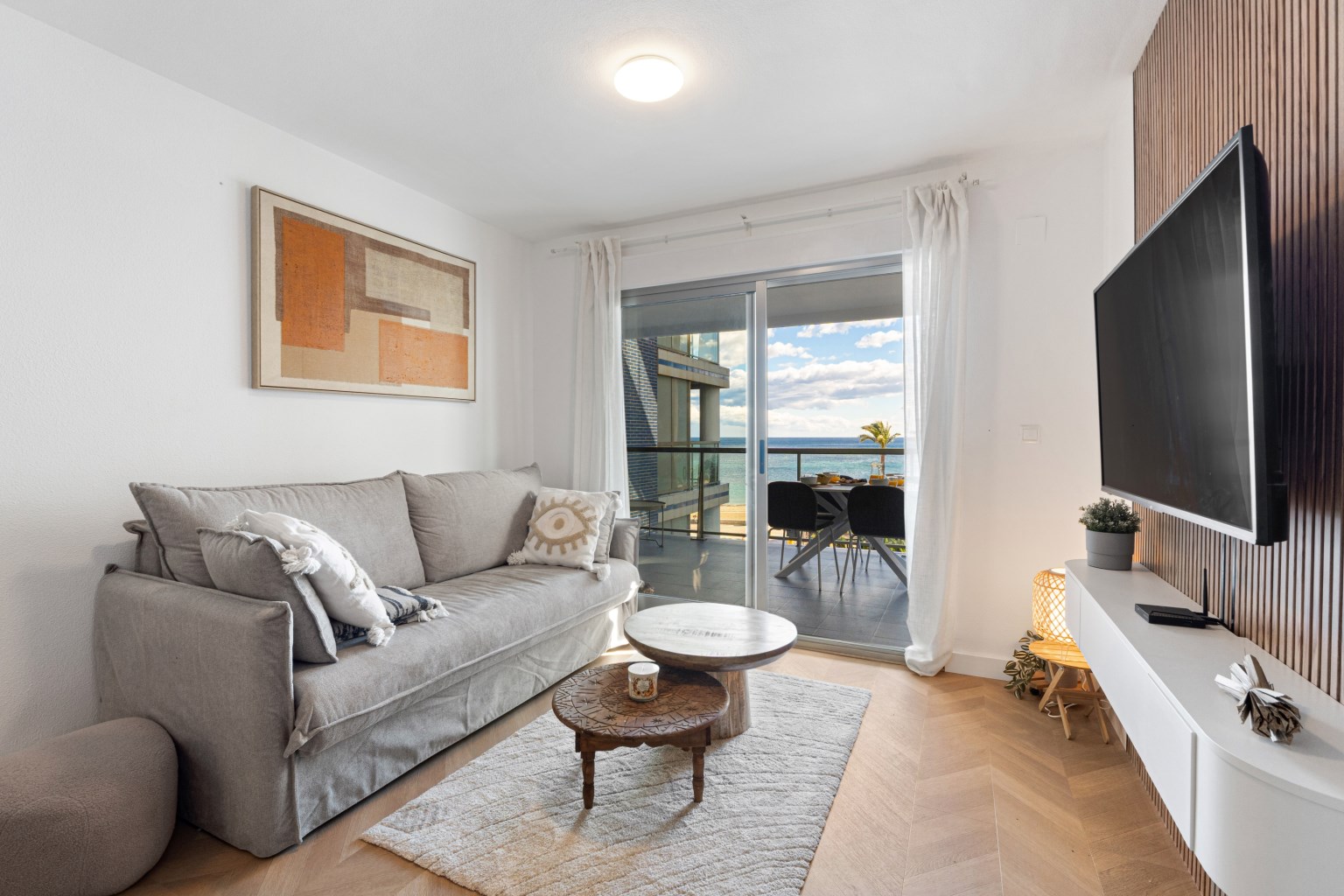 Renovated Apartment on the Frontline of La Fossa Beach, Calpe, with Panoramic Sea and Peñón de Ifach View - Photo 12