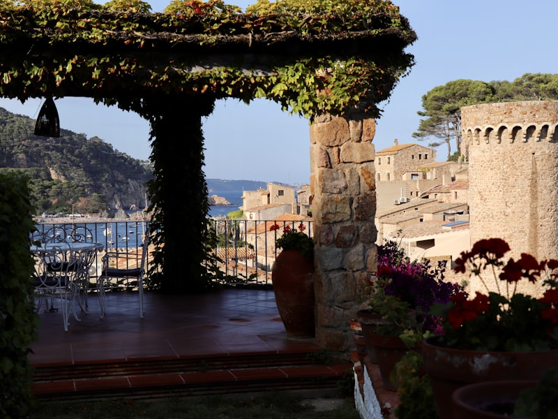 Luxury villa with private pool in Spanish Mediterranean coast