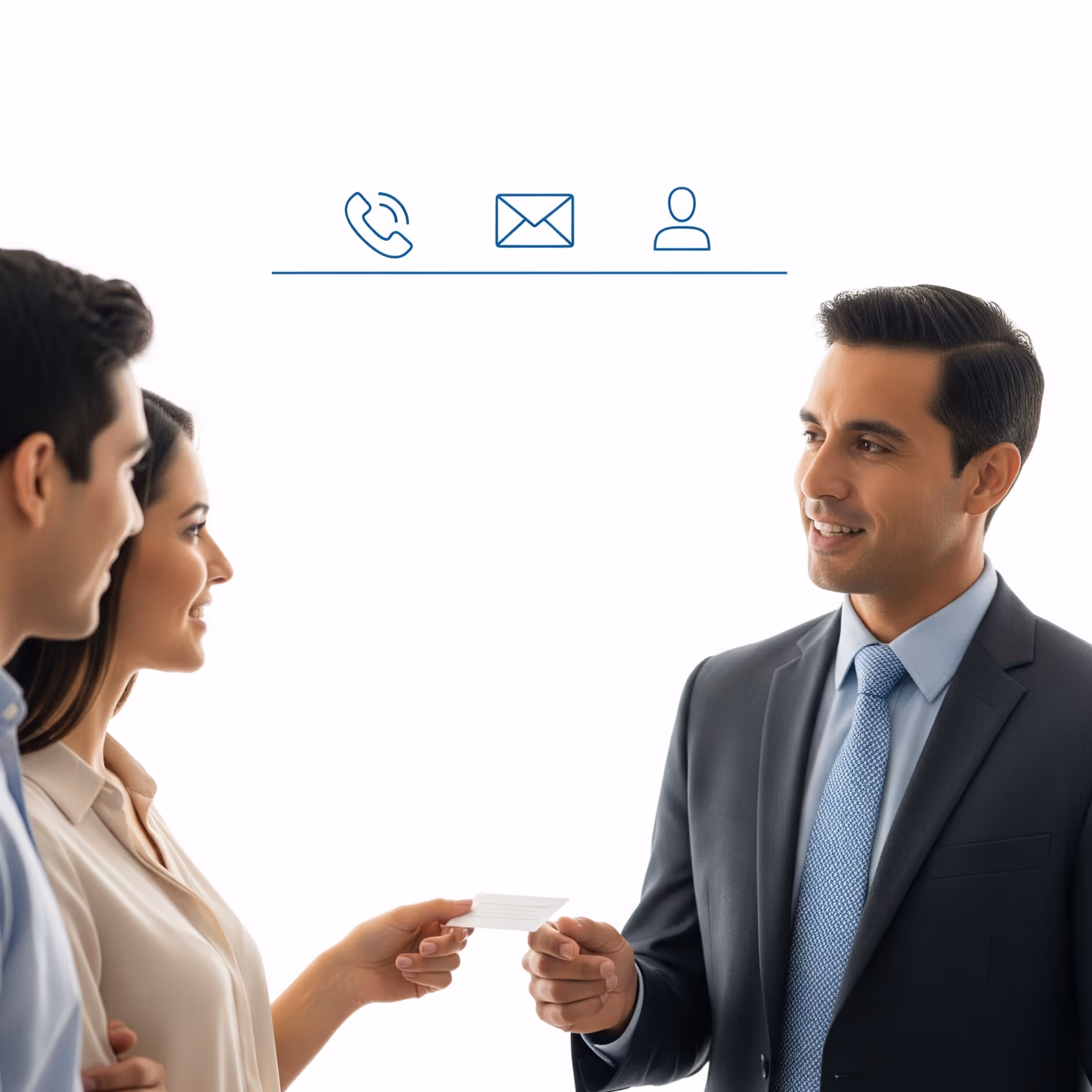 Agente inmobiliario recibiendo datos de contacto de clientes con íconos flotantes de lead calificado
