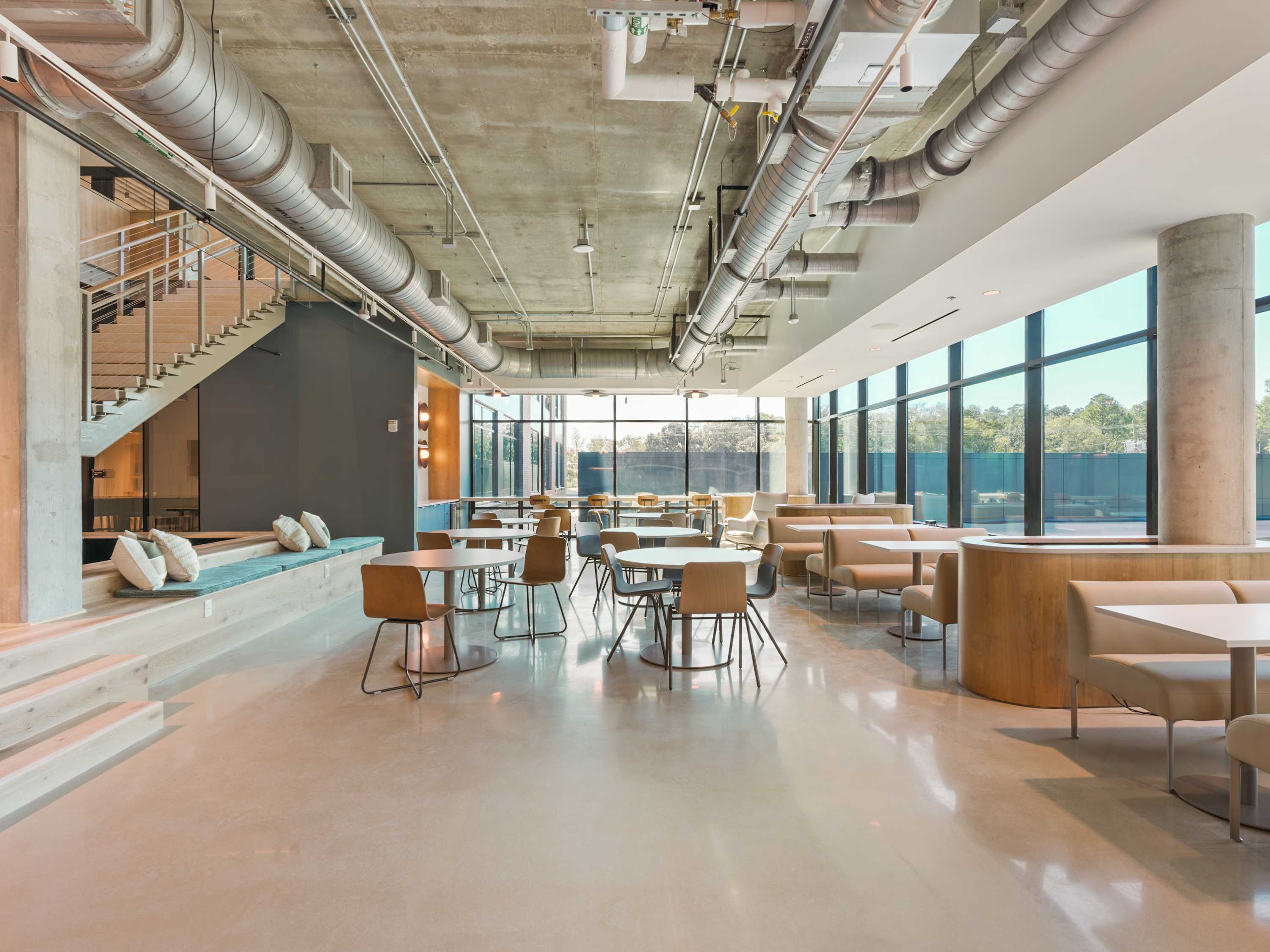 Commercial Interior Photographer