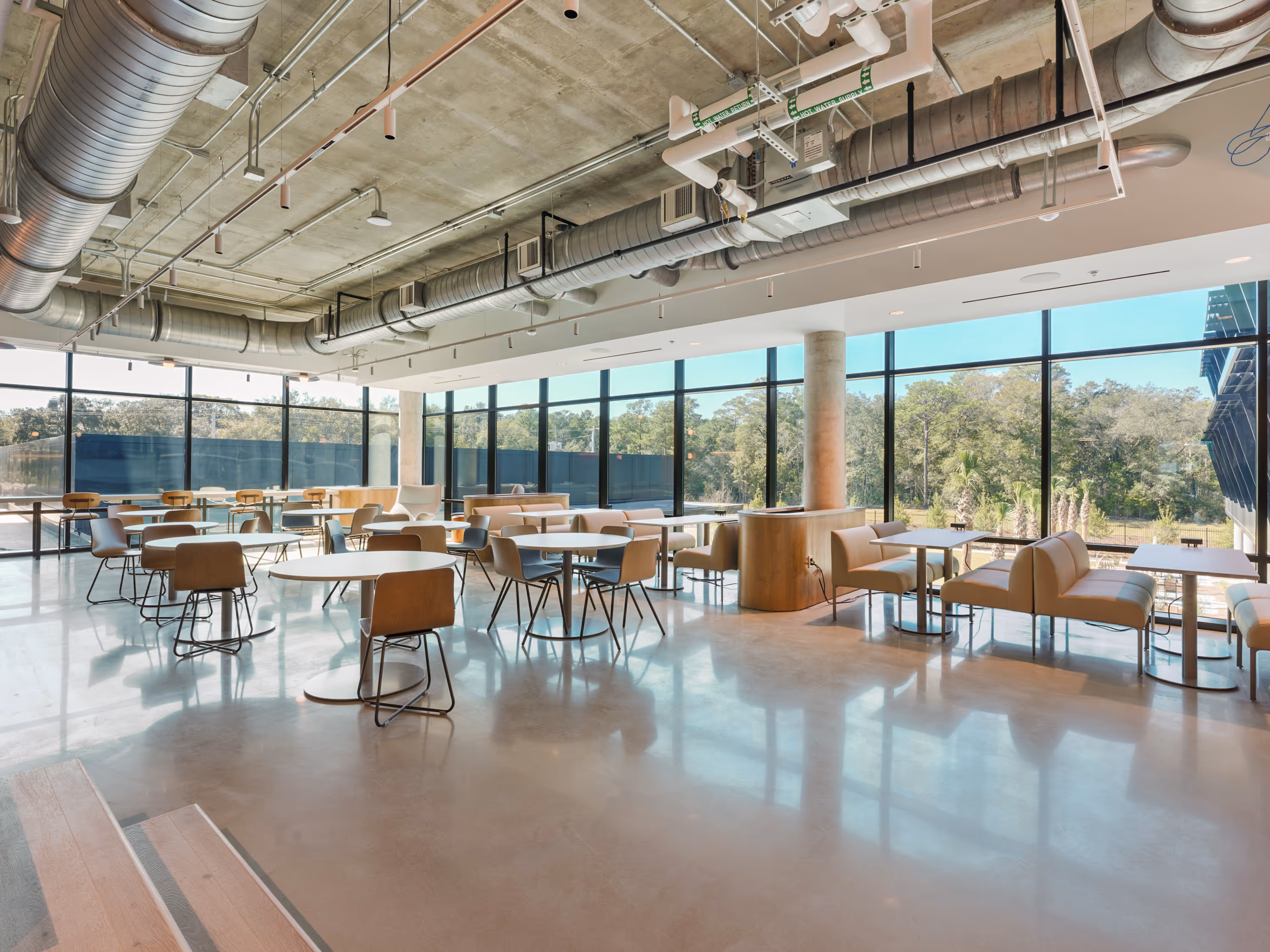 Commercial Interior Photographer