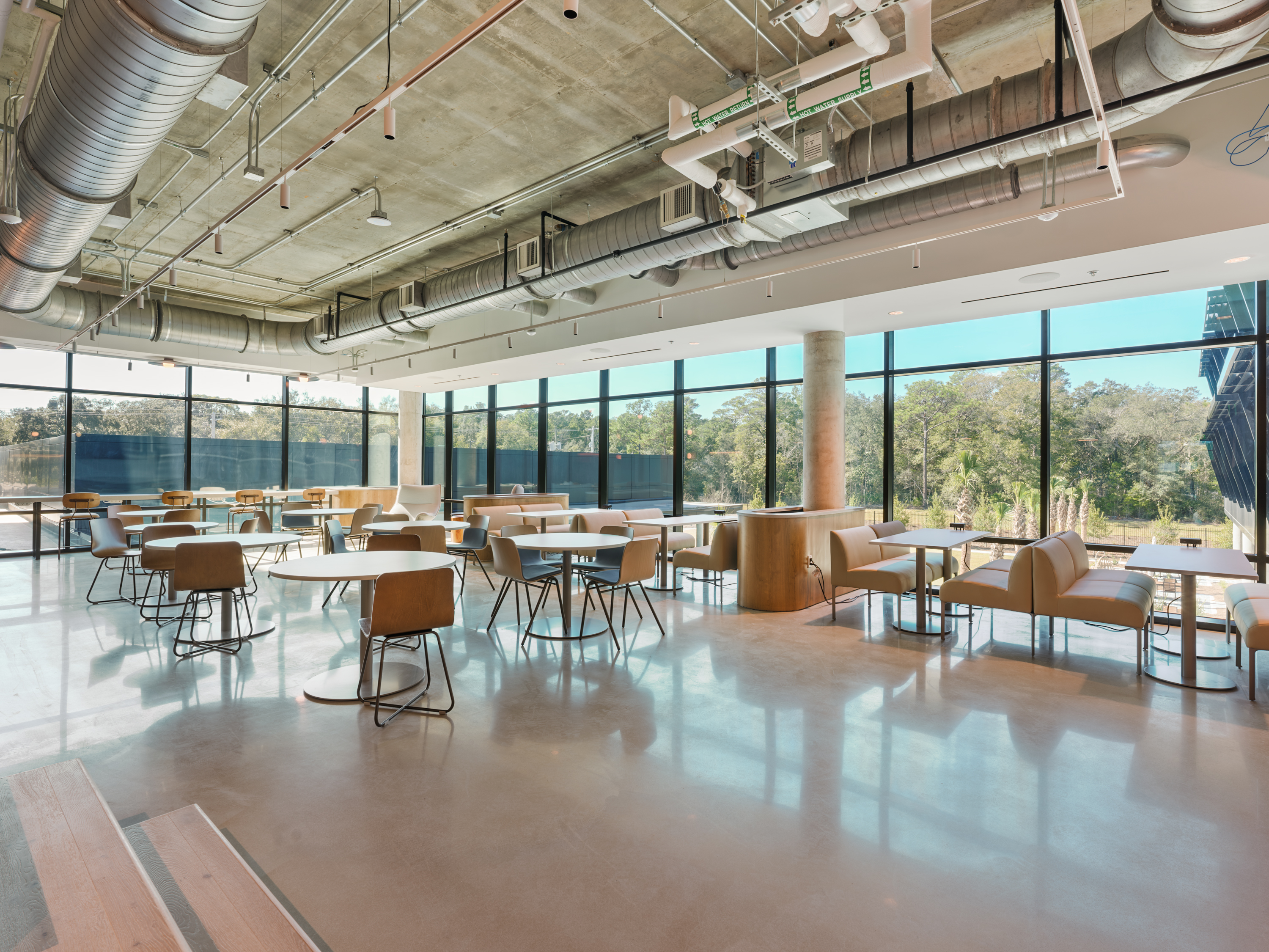 Commercial Interior Photographer