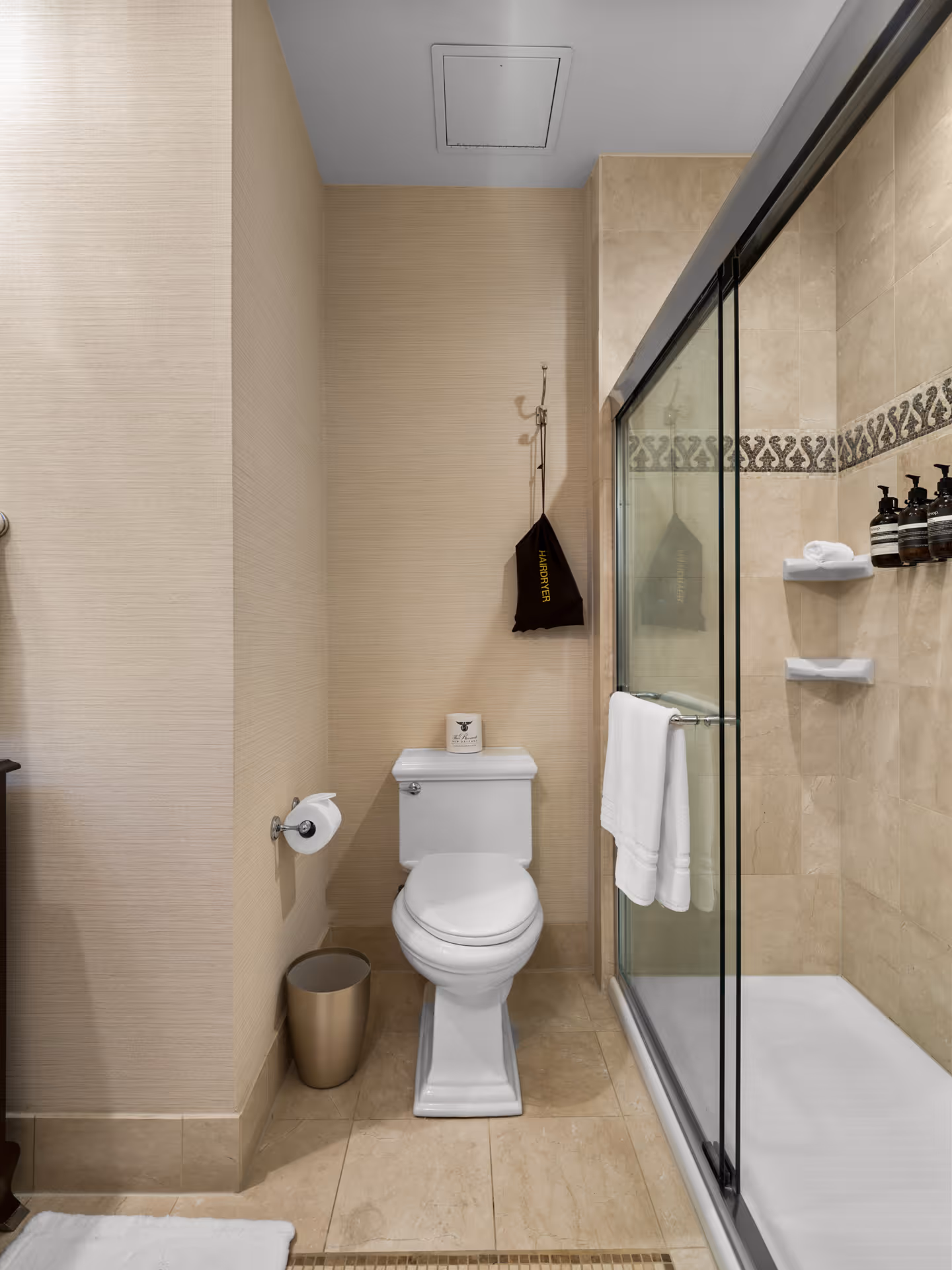 Commercial Interior Photographer