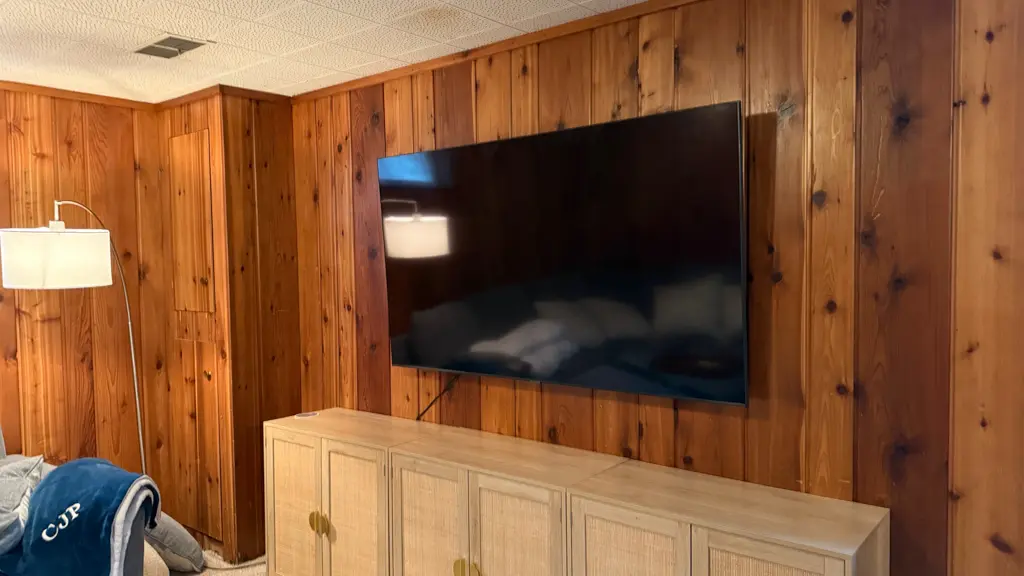 65 Inch Wood Wall Tilt Minnetonka - The Mounting Man