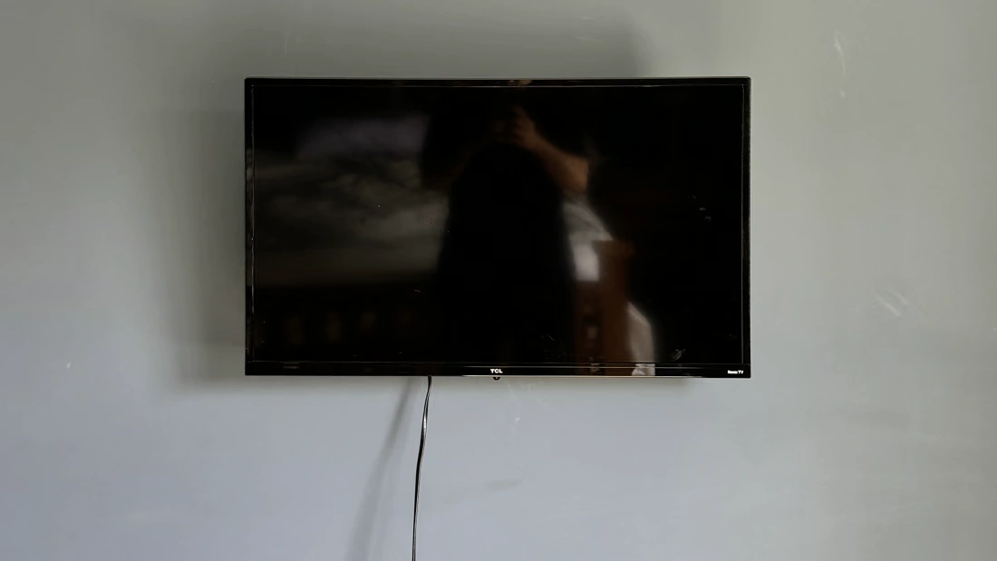 55 Inch Tv Tilt Bracket Drywall Blaine - The Mounting Man
