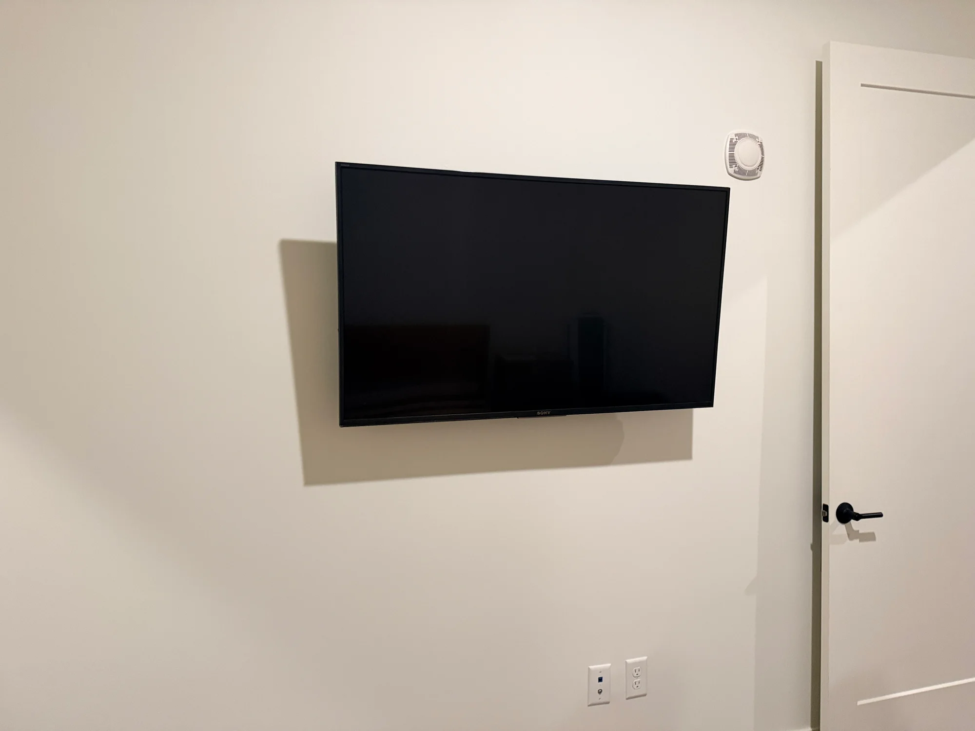 85" installation in Rosemount