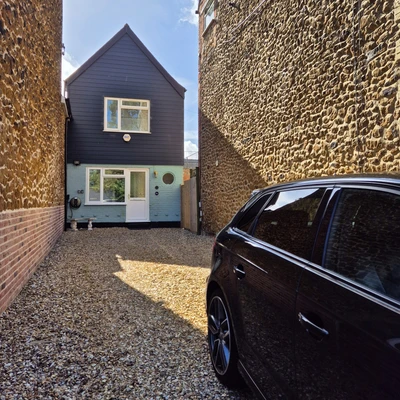 The Hideaway Hunstanton Driveway